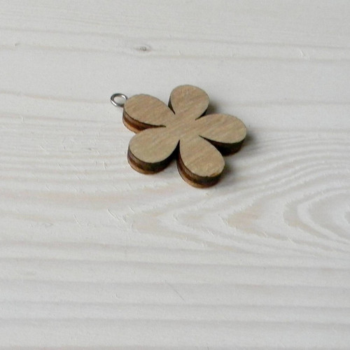 Dřevěný kvítek 4x4cm — foto 1