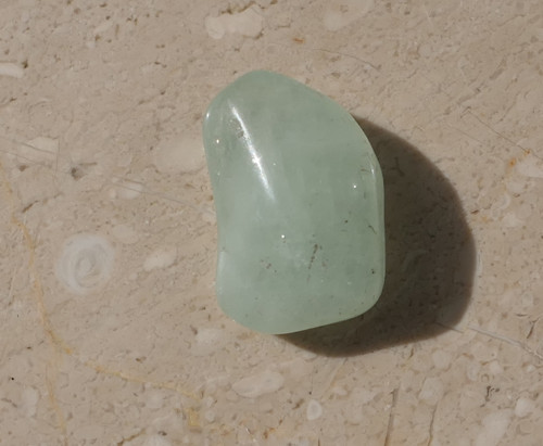 Akvamarín (18 mm) V11