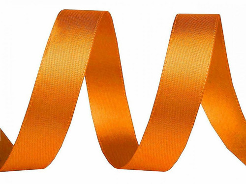 5m oranžová atlasová stuha oboulící svazky po 5 m