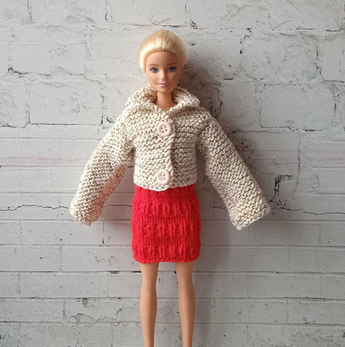Oblečky pro Barbie - kabátek, šaty — foto 1