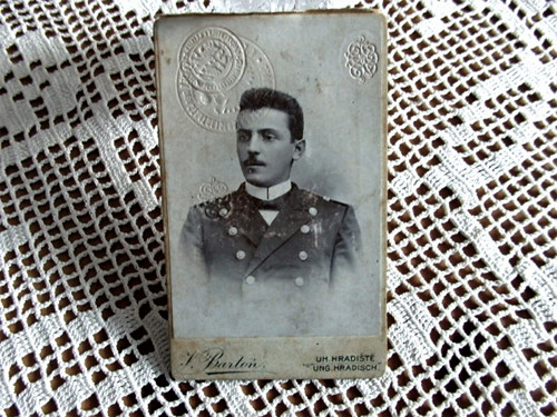 Oficír - kabinetka