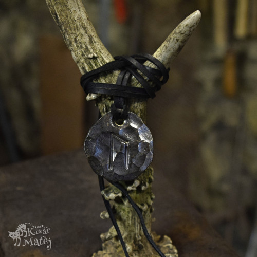 Runový amulet Uruz