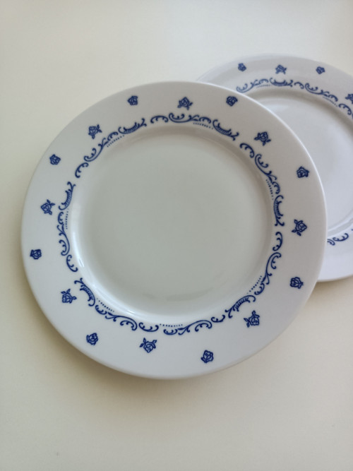 Porcelánový talíř — foto 1