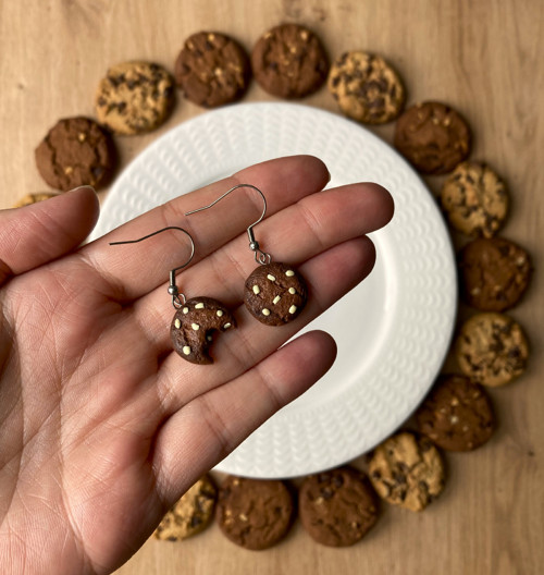 Tmavé cookies (visačky)