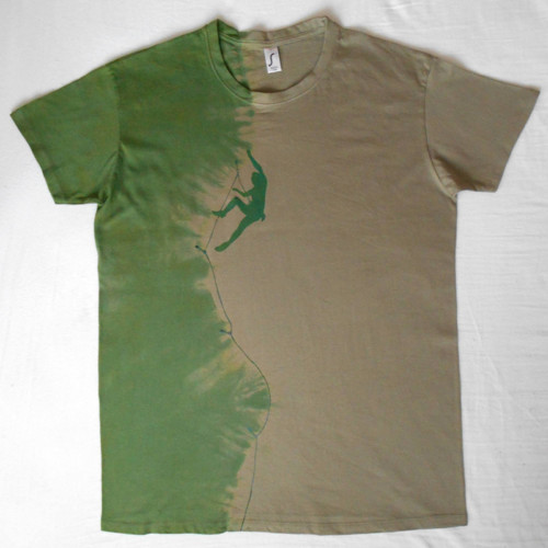 Khaki-zelené batikované triko s horolezcem XL