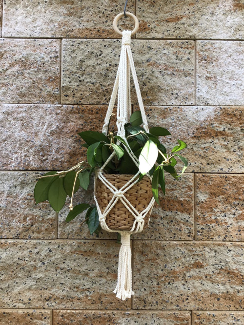 Macramé závěs na květiny