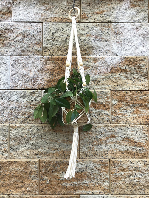 Macramé závěs na květiny