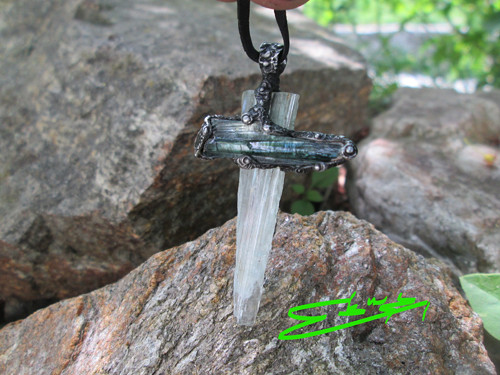 Talisman ,, Ochránce Ega " — foto 1