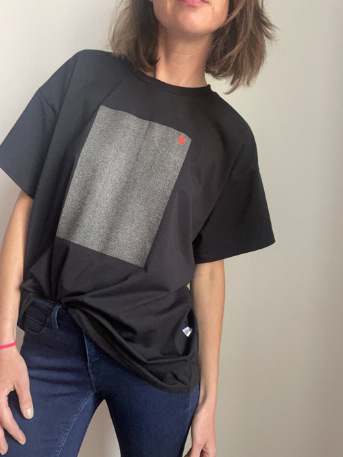 Tričko/LOVE ME — foto 1