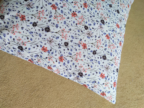 Květinkový -povlak na polštář
