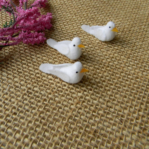Bílá holubička mini-3,5cm - 1ks