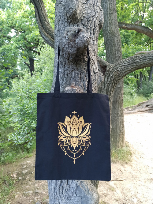 Ručně malovaná taška Lotus - zlatá