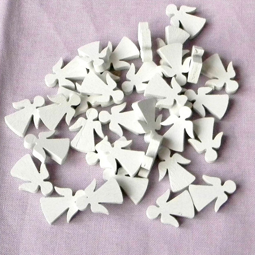 Malá dřevěná andělka-2 cm - bal. 2 ks