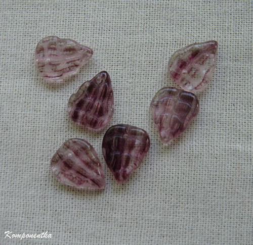 Skleněné korálky lístečky 12x 10mm