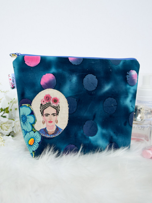 Modrá kosmetická taštička Frida — foto 1
