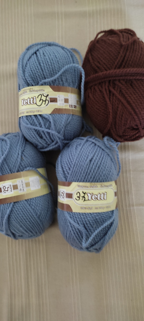 Zbytky pletací příze YETTI 100g - acryl