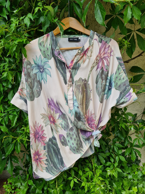 Exotika na léto, halena oversized — foto 1