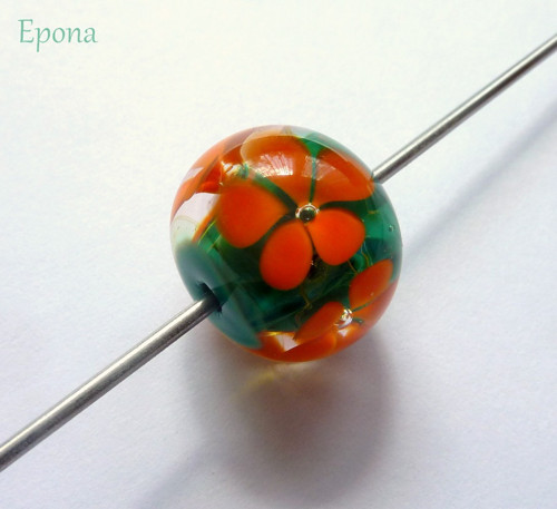Vinutka CCCIII - 19 x 15 mm