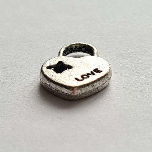 Přívěsek - srdce jako zámek 12x17 mm, 5 ks