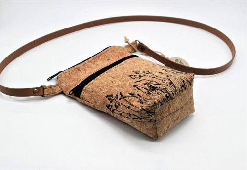 Crossbody na přání — foto 1