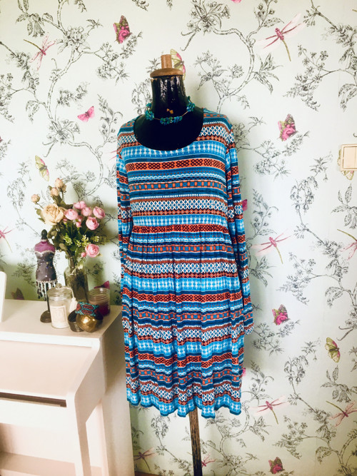 Šaty boho aztécké vzory — foto 1