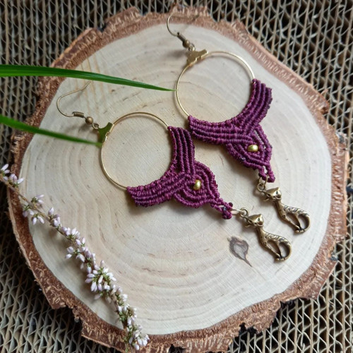 Kočičky vínové - náušnice micromacramé