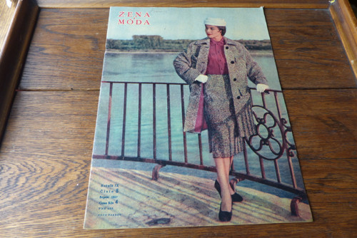 Časopis Žena a móda, číslo 8/1957
