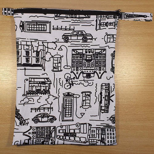 Nepropustný obal - černobílý - Paříž 29 x 39 cm — foto 1