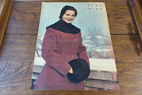 Časopis Žena a móda, číslo 11/1956