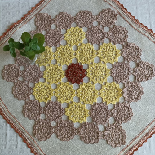 VELKÁ KVĚTINA - ubrus, kruh, 60cm