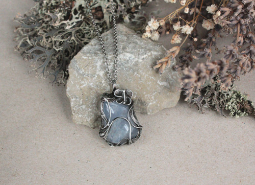 Feadanne ~ Šperk s chalcedonem — foto 1