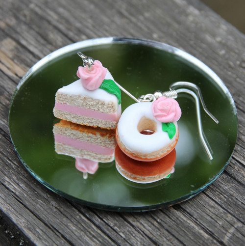 Dort a donut s růžičkami — foto 1