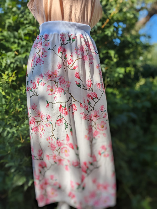 Sukně s romantickou magnolií