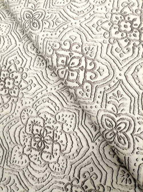 Dekorační látka LONETA ornament 070040