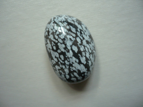 Troml. kámen - obsidián vločkový 30 mm, č.22f