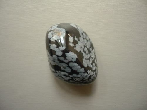 Troml. kámen - obsidián vločkový 27 mm, č.38f