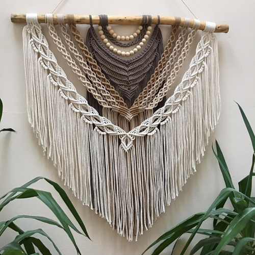 Macramé v přírodních barvách s ombré efektem