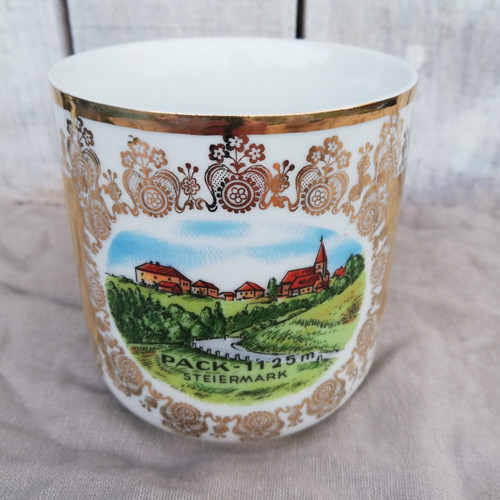 Vintage porcelánový hrnek, krajkový motiv,Dubí.