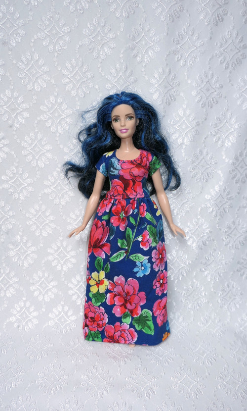 Barbie baculka - šaty — foto 1