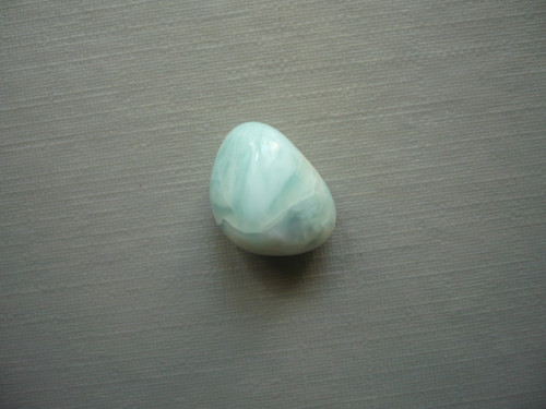 Tromlovaný kámen - larimar 13 mm, č.16f