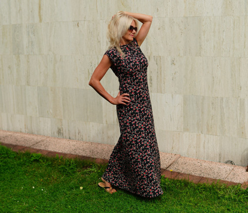 Letní maxišaty s lodičkou — foto 1