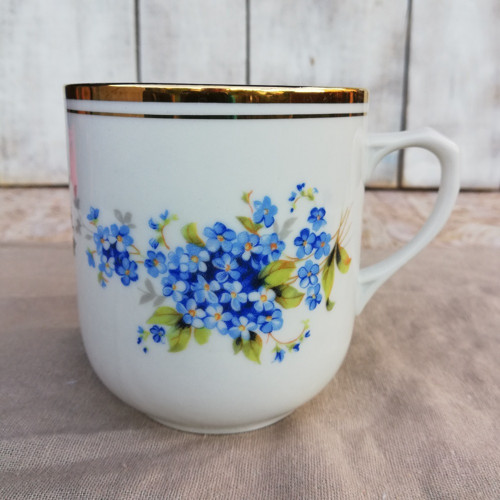 Vintage porcelán.hrnek pomněnky, Dubí.