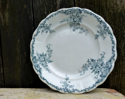 Květy popínavé...porcelánový talíř Eichwald