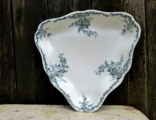 Květy popínavé...porcelánový mísa