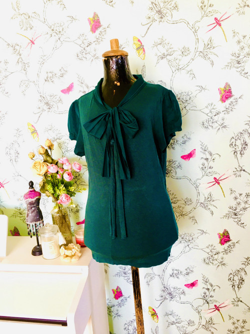 Halenka vintage ve smaragdu — foto 1