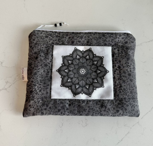 Necesér = pouzdro - MANDALA 21cm
