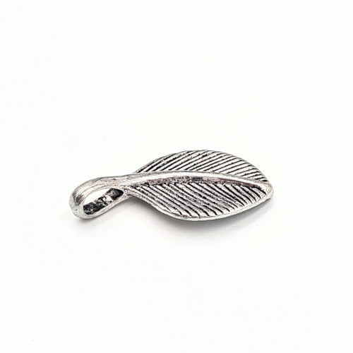 List s velkým očkem 28x16 mm, 5 ks