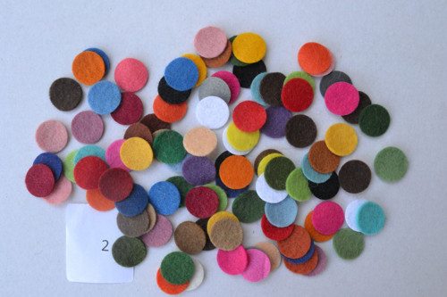Výseky z tenké plsti - kolečka (100 ks)
