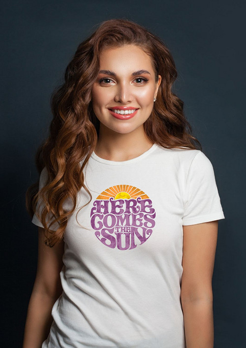 Dámské tričko "Here comes the sun (retro)" — foto 1