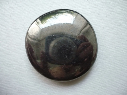 Troml. placka - gagát 42 mm, č.1175f